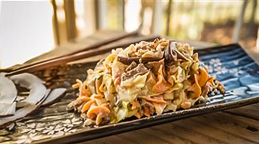 Pad Thai Met Tofu, Shiitake Champignons En Kool
